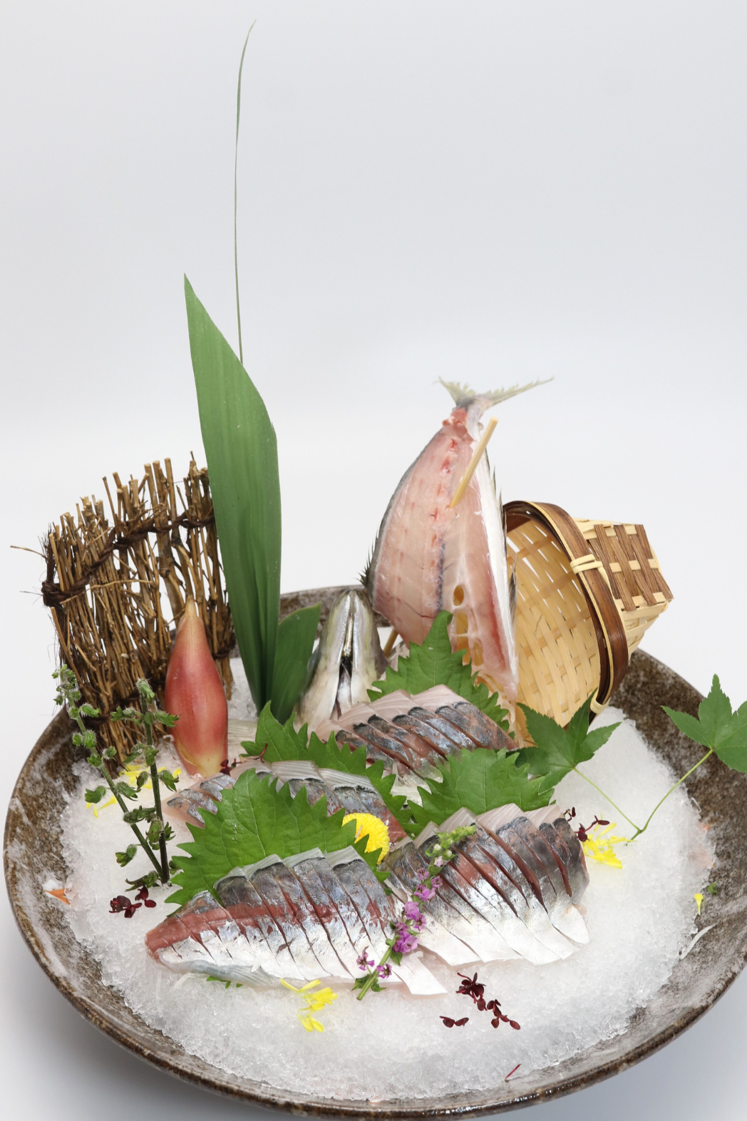 Aji Otsukuri 鰺の姿つくり