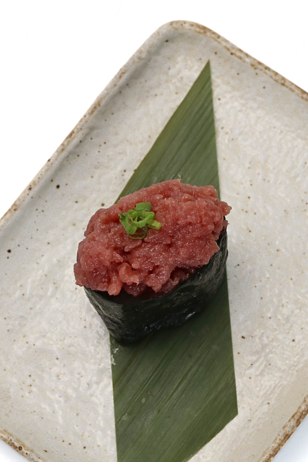 Tuna Mince Sushi (Yellowfin Tuna)