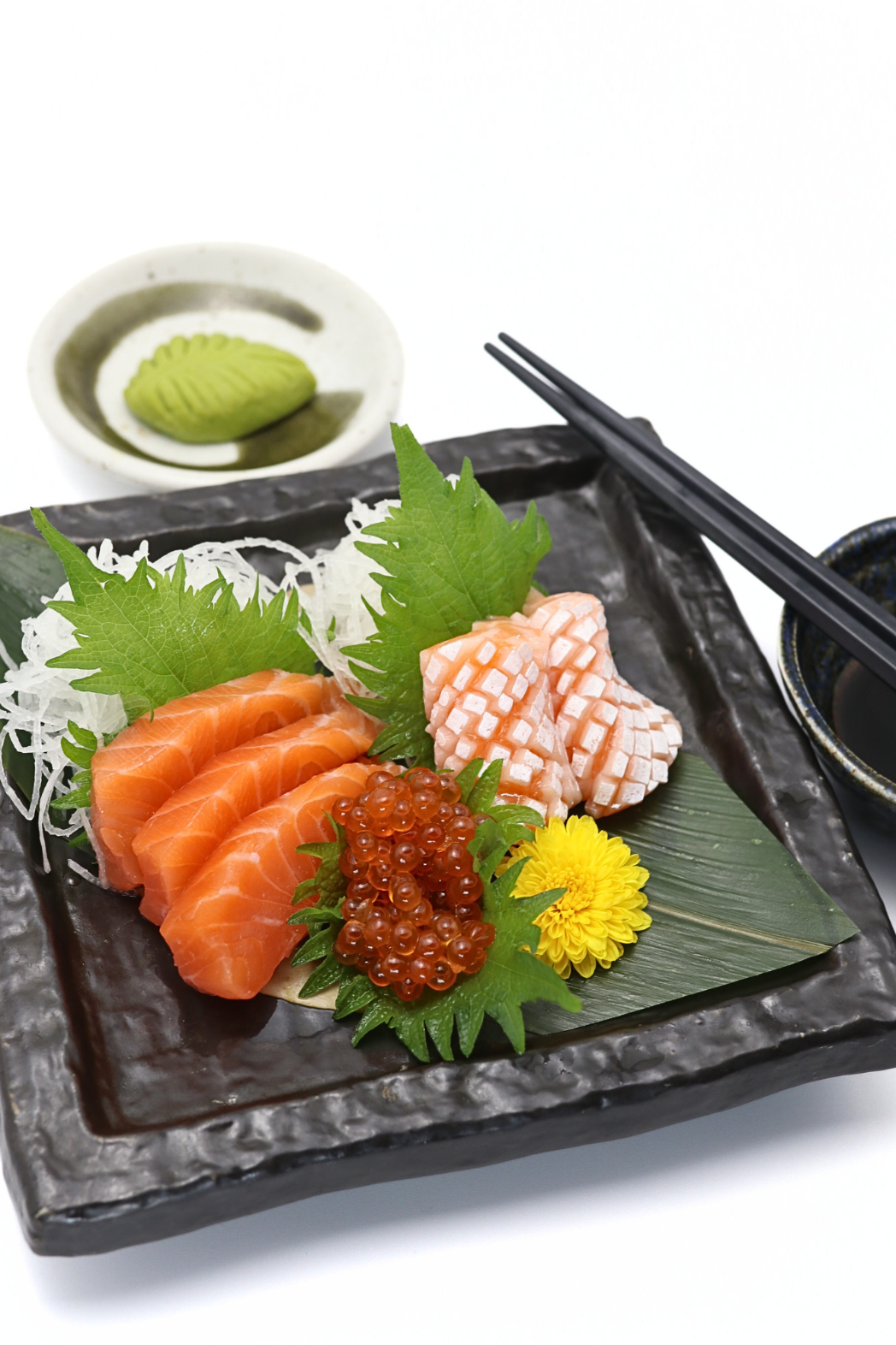 Salmon Oyako Sashimi Platter